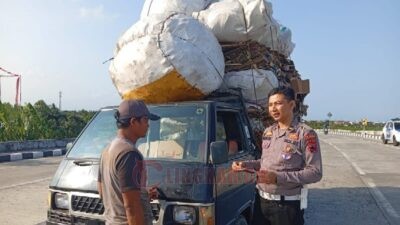 Kelebihan Dimensi dan Muatan Ancam Keselamatan Jalan di Cilacap