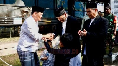 Pemprov Jateng Kurban 547.590 Hewan, Ahmad Luthfi Serahkan Sapi ke MAJT
