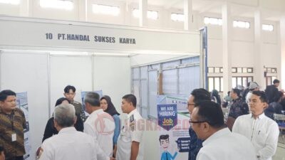 Ratusan Pelajar Rembang Antusias Ikuti Job Fair, Dinperinaker Tekankan Pentingnya Skill di Pasar Kerja