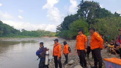 Debit Air Sungai Meningkat, Pencari Ikan Hanyut dan Hilang di Magelang