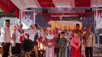 Festival Adminduk ke-3 yang digelar Disdukcapil Kendal. Foto: Yoedhi/Lingkar.co