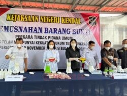 Perkara Inkracht, Kejari Kendal Musnahkan Barang Bukti Tindak Pidana Umum