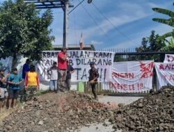 Warga Tanjungrejo Pati Tutup Paksa Akses Pabrik Surya Jaya Beton, Tuntut Janji Perbaikan Jalan