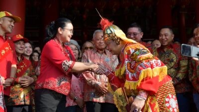 Wali Kota Semarang, Agustina Wilujeng Pramestuti saat menghadiri Festival Cheng Ho 2025 di Klenteng Agung Sam Poo Kong Semarang. (dok Pemkot Semarang)