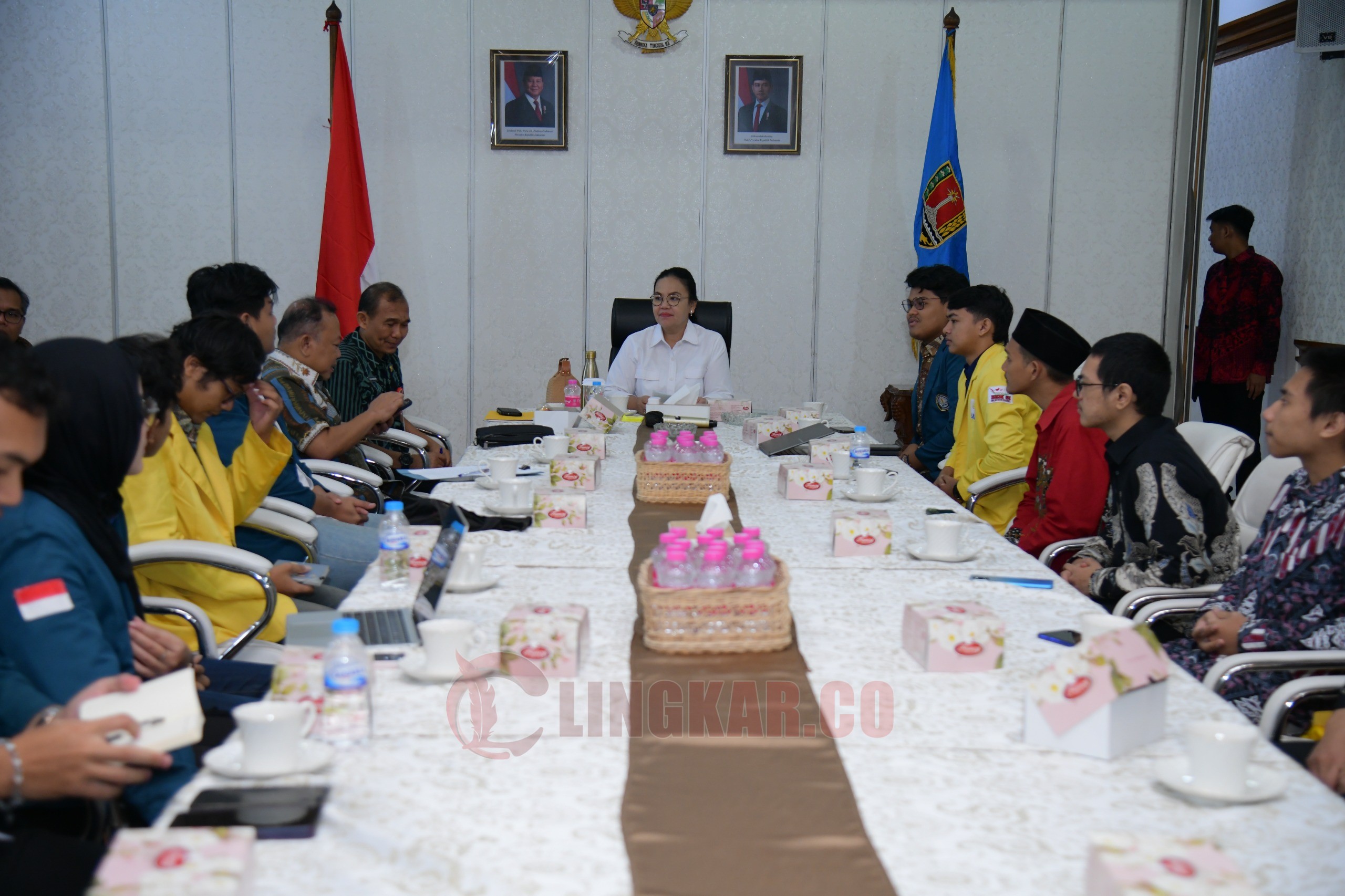 Wali Kota Semarang saat menemui 5 mahasiswa terlibat kerusuhan May Day. Foto: dokumentasi Pemkot Semarang