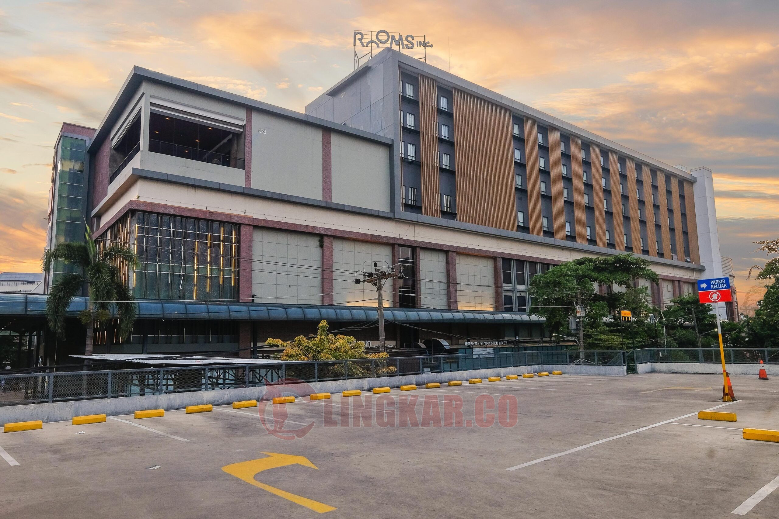 Hotel Rooms Inc Semarang menjadi pilihan cerdas bagi wisatawan, pelaku bisnis, hingga digital nomad. (dok Rooms Inc Semarang)