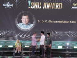 Terima Penghargaan ISNU Award 2025, Jusuf Kalla Tegaskan Tidak Ada Negara Maju Tanpa Kedamaian