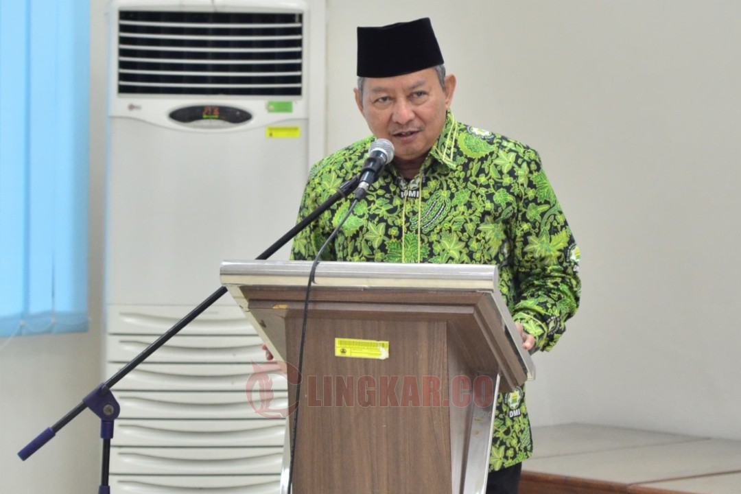 Ketua PW DMI Provinsi Jawa Tengah Prof Dr KH Ahmad Rofiq MA saat sambutan dalam pembukaan Musyawarah Wilayah (Muswil) ke-I Perhimpunan Remaja Masjid Dewan Masjid Indonesia (PRIMA DMI) Jawa Tengah di Aula Masjid Agung Jawa Tengah (MAJT), Sabtu (9/8/2025).