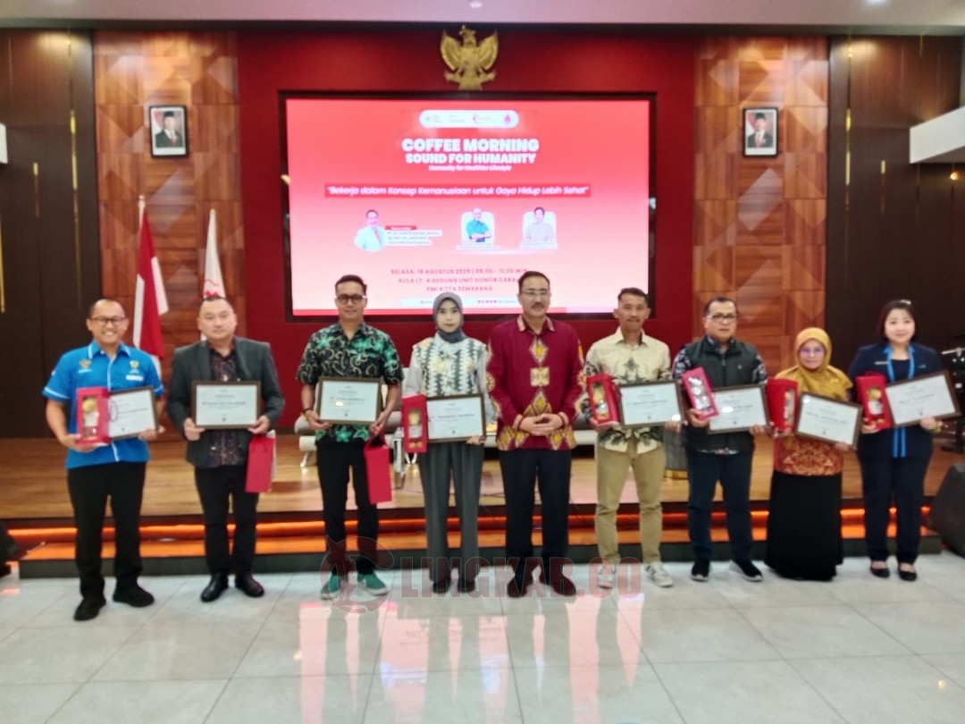 PMI Kota Semarang Beri Penghargaan 11 Perusahaan dan Rumah Sakit