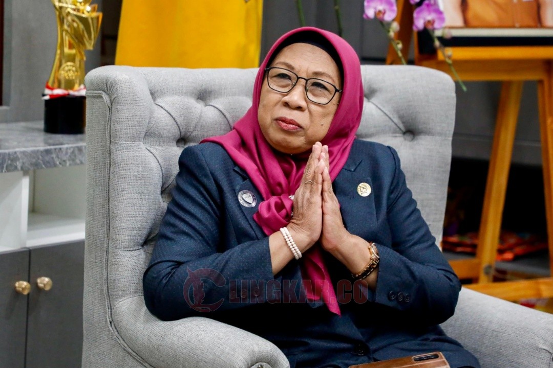 Ketua Pengadilan Tinggi Agama Jateng, Rokhanah, saat beraudiensi dengan Gubernur Jawa Tengah, Ahmad Luthfi di ruang kerja Gubernur, Selasa (26/8/2025). Foto: dokumentasi