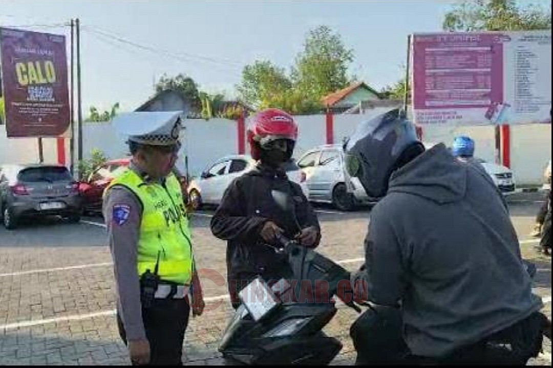 Operasi Patuh Candi 2025 yang dilaksanakan oleh Satlantas Polres Kendal. Foto: dokumentasi/istimewa