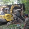 Satpol PP Kota Semarang Bongkar Rumah di Atas Lahan Aset Pemkot, Akan Dibangun Fasilitas Olahraga