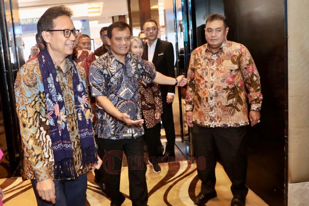 Gubernur Jawa Tengah Ahmad Luthfi saat menghadiri acara simposium ilmiah dalam rangka peringatan 100 tahun RSUP Dr Kariadi di PO Hotel, Kota Semarang, Sabtu, (13/9/2025). Foto: dokumentasi/istimewa.