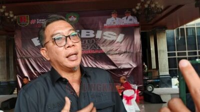 Ketua Pertina Kota Semarang, Rahmulyo Adi Wibowo alias RAW saat memberikan keterangan kepada awak media, Jumat (19/9/2025).