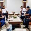 Temui Gubernur Jateng, Ribuan Eks Buruh PT Sritex Wadul Belum Terima Pesangon