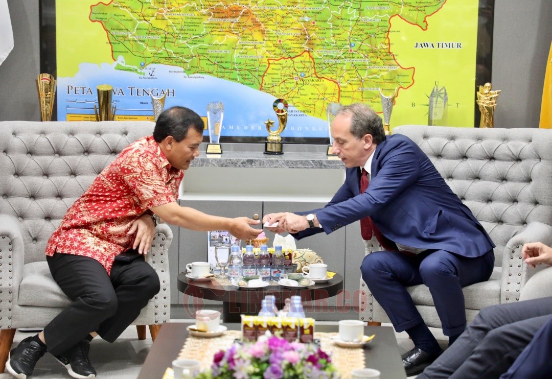 Gubernur Jawa Tengah Ahmad Luthfi saat menerima Duta Besar Prancis untuk Indonesia Fabien Penone di Semarang Kamis (25/9/2025). Foto: dokumentasi
