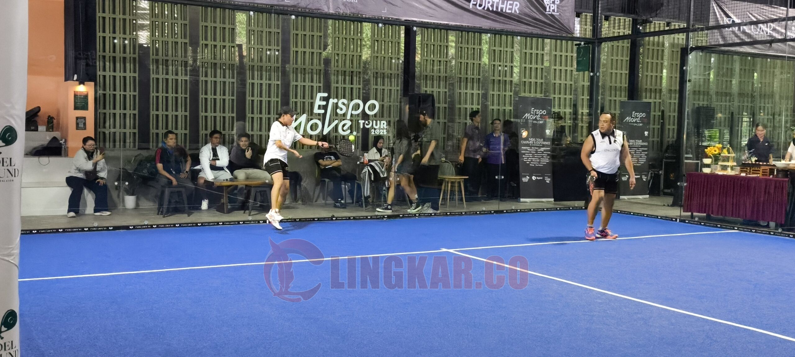 Selebriti dan sosialita Jakarta ikuti event Erspro Move Tour 2025 di Kota Semarang. (dok Alan Henry)