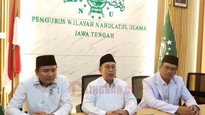 Ketua PWNU Jawa Tengah KH Abdul Ghaffar Rozin saat jumpa pers Kick off Hari Santri Nasional PWNU Jateng di ruang rapat lt 2 PWNU Jawa Tengah, Senin (13/0/2025) sore.