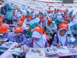 27 Ribu Anak PAUD Muslimat NU Jateng Pecahkan Rekor Dunia, Ning Nawal Ajak Dorong Cinta Warisan Budaya