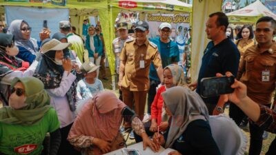 Gubernur Jawa Tengah Ahmad Luthfi saat menghadiri peresmian TPSTT Bumi Hijau pada Senin, (6/10/2025). Foto: dokumentasi