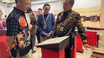 Ketua Komisi B DPRD Kota Semarang, Joko Widodo bersama Kepala Dinas Kebudayaan dan Pariwisata (Disbudpar) Kota Semarang, Wing Wiyarso. (dok Istimewa)