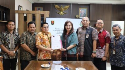 Penandatanganan kersama sama Bapenda dan Kejaksaan Kota Semarang dalam meningkatkan realisasi Pajak Bumi dan Bangunan (PBB). (dok Istimewa)