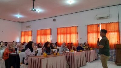 75 SMP negeri maupun swasta di Kota Semarang ikuti pelatihan pembuatan konten dan artikel menarik untuk media sosial sekolah. (dok Istimewa)
