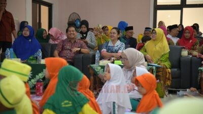 Wali Kota Semarang, Agustina Wilujeng Pramestuti saat menghadiri Festival Anak Sholeh Bustanul Athfal (FASABA) 2025 yang diselenggarakan oleh Ikatan Guru Aisyiyah Bustanul Athfal (IGABA) Kota Semarang di Rumah Dinas Wali Kota Semarang. (dok Pemkot Semarang)