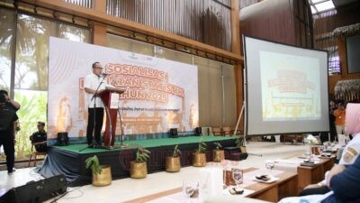 Wakil Wali Kota Semarang, Iswar Aminuddin saat menghadiri Sosialisasi Kegiatan Statistik Tahun 2025 yang digelar Badan Pusat Statistik atau BPS Kota Semarang, di Openaire Resto, Marina, Semarang Barat. (dok Pemkot Semarang)
