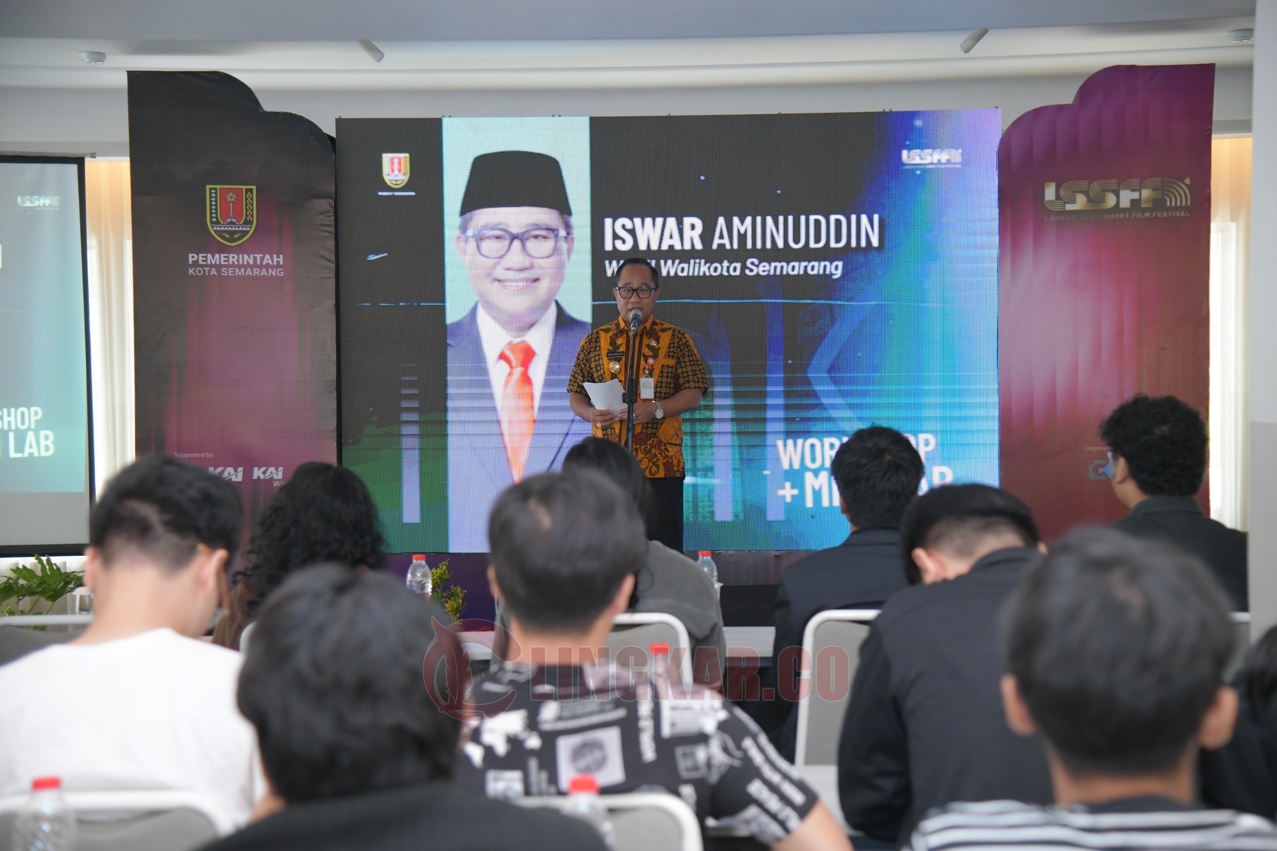Wakil Wali Kota Semarang, Iswar Aminuddin saat memberikan sambutan dalam acara Workshop dan Mini Lab Lawang Sewu Short Film Festival 2025 yang digelar di Hotel Kotta. (dok Pemkot Semarang)