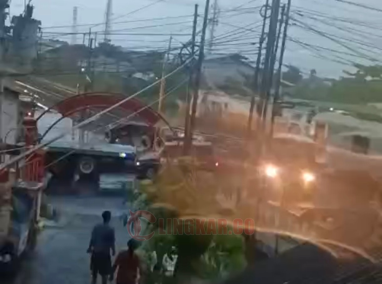 Tangkapan layar dari video amatir warga di sekitar kejadian. (dok Istimewa)