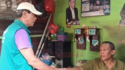 Pasar Waru Terendam Air, NU Peduli Jangkau Penjaga WC Umum Kondisi Stroke Terjebak Banjir Tanpa Ada Bantuan Logistik