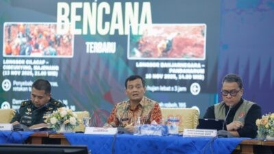 Ahmad Luthfi saat Rapat Koordinasi Kesiapsiagaan Penanggulangan Bencana, di Gradhika Bhakti Praja, Gubernuran, Kota Semarang, Selasa (18/11/2025)