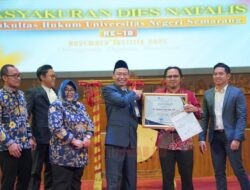 UNNES Berikan Penghargaan ke Muhtar Said