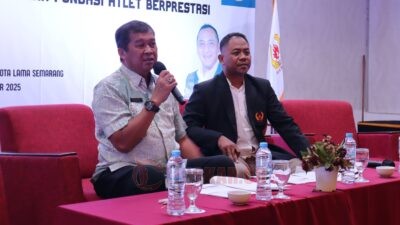 Kepala Dispora Kota Semarang Fravarta Sadman saat menghadiri kegiatan Koordinasi Kerja Sama Permasalahan Peraturan Keolahragaan di Semarang. (dok KONI Semarang)