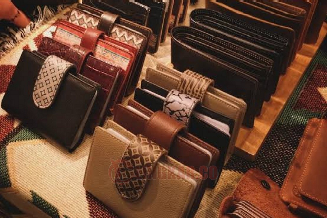 Ilustrasi dompet kulit. Foto: istimewa
