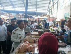 Cek Ketersediaan Pangan di Pasar, Wabup Pekalongan Pastikan Harga Wajar