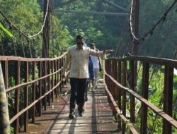 Jembatan Gantung Penghubung Desa Si Guo dengan Siwatu Diperbaiki