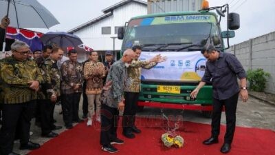 Menteri UMKM Maman Abdurrahman saat melepas ekspor rotan di Kabupaten Sukoharjo, Jawa Tengah, Kamis (18/12/2025). Foto: dokumentasi