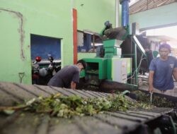 Farhan Tingkatkan RAPBD 2026 Untuk Kebersihan, Gubernur Jabar Beri Perhatian Khusus Penanganan Sampah di Bandung