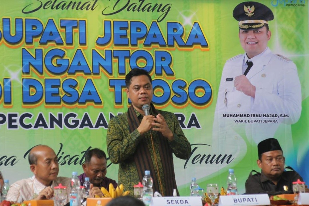 Bupati Jepara, Witiarso Utomo Ngantor di Desa Troso, Kecamatan Pecangaan, Selasa (23/12/2025).