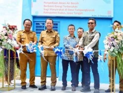 Bupati Kudus Resmikan Pamdes Berbasis Energi Hijau