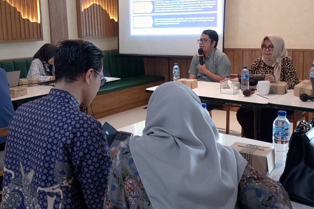 Ketua TPPD Jateng, Zulkifli saat kegiatan Outlook 2026: Refleksi, Capaian, dan Tantangan Pembangunan Jawa Tengah di Chanadia Cipta Rasa, Jl. Erlangga, Kota Semarang, Sabtu (27/12/2025). Foto: Rifqi/Lingkar.co