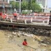 Tumpukan Sampah di Sungai Jadi Kado Jelang Akhir Tahun 2025 untuk Pemkab Kendal