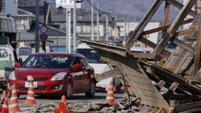 Sejumlah bangunan rusak akibat tsunami di Jepang. Foto: istimewa