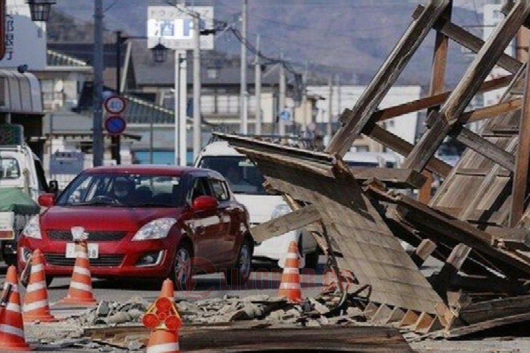 Sejumlah bangunan rusak akibat tsunami di Jepang. Foto: istimewa