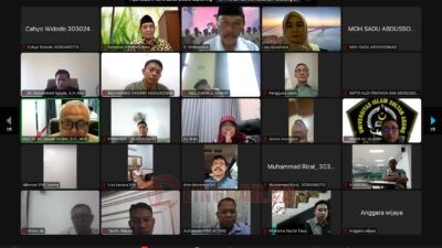 Persatuan Wartawan Indonesia Jawa Tengah (PWI Jateng) bersama Fakultas Hukum Universitas Islam Sultan Agung (FH Unissula) Semarang menyelenggarakan Sekolah Jurnalistik Angkatan XXV secara daring, Kamis (4/12/2025). (dok PWI Jateng)
