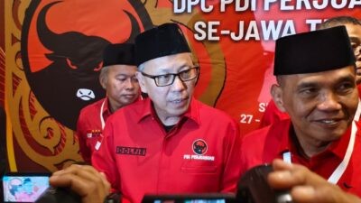 Dolfie Othniel Frederic Palit, resmi dikukuhkan sebagai Ketua DPD PDI Perjuangan Jawa Tengah periode 2025–2030. (dok Istimewa)