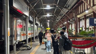 Suasana Stasiun Tawang di wilayah Daop 4 Semarang pada Libur Tahun Baru 2026. (dok KAI Daop 4 Semarang)