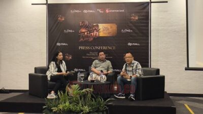 General Manager Rooms Inc, Kusnadi dan General Manager DP Mall, Antonius A Budiawan, memberikan keterangkan kepada awak media. (dok Alan Henry)